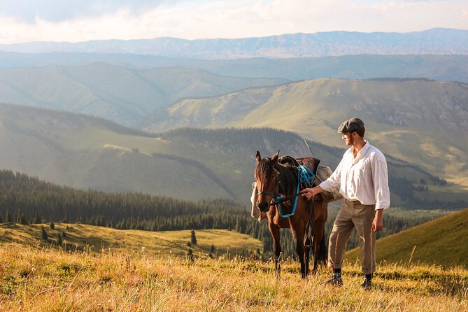 3-Day Private Horseback Riding and Hiking Tour in Kolsay - Who should book it?