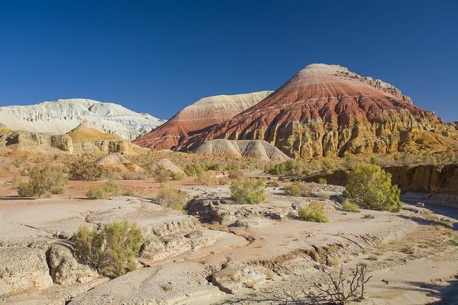 4-Day Altyn Emel Park + Kolsai & Kaindy Lakes + Charyn Canyon jeep-tour - Four days across Kazakhstan’s changing scenery