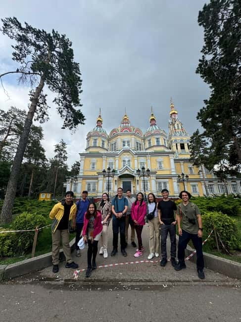 Almaty: City Highlights Walking Tour with Chocolate Shop - The 28 Panfilov Heroes and Eternal Flame