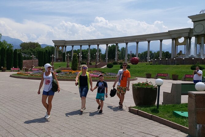 Almaty city tour. Shymbulak, Koktobe, Green market, Park 28 Panfilov's guardsmen - Panfilov Park and the wooden cathedral