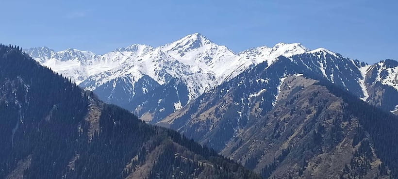 Almaty: Falconry show and Big Almaty Gorge - FAQ