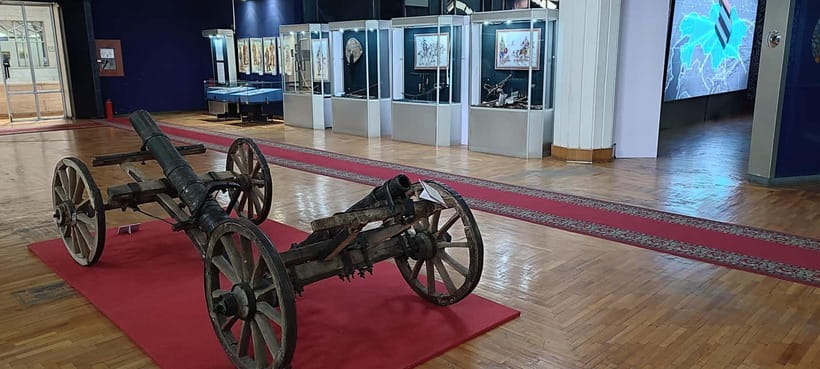 Almaty: Full Day City Tour with Lunch and Museum Tickets - A Kazakh lunch at Сандық мейрамханасы