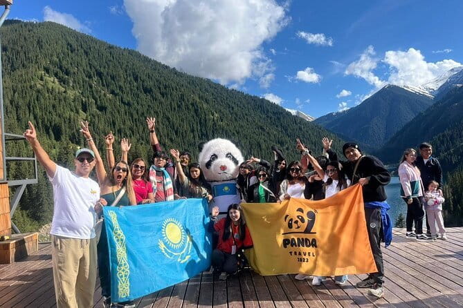 Almaty: Kolsay, Kaindy Lakes and Black Canyon Day Trip - Group size, guides, and personal service