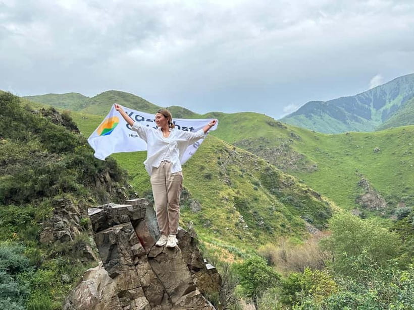 Almaty: Lake Issyk with Turgen Waterfall Day Tour - How the guide affects the day