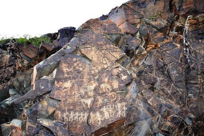 Ancient petroglyphs of Tanbaly - UNESCO World Heritage - A practical final call
