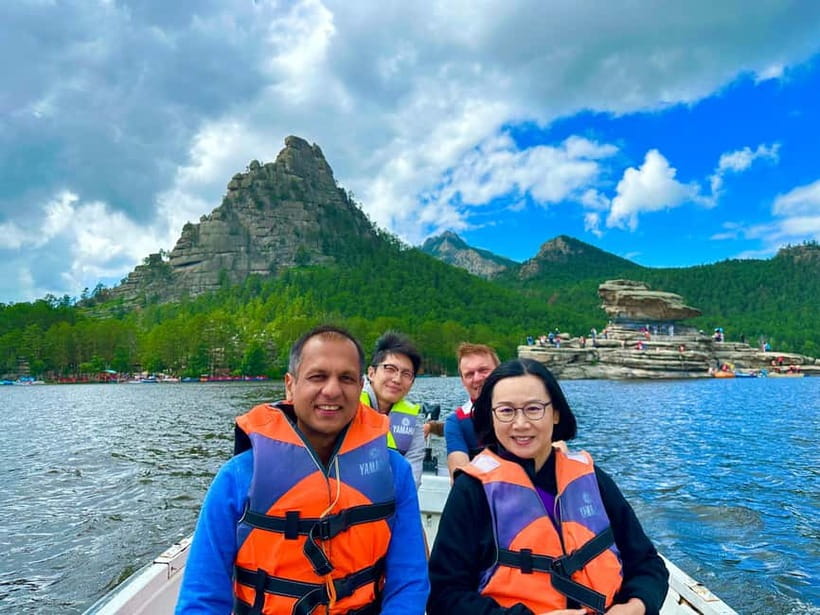 Astana: Burabay National Park Tour with Lunch and Pickup - Seasons, fitness, and practical comfort