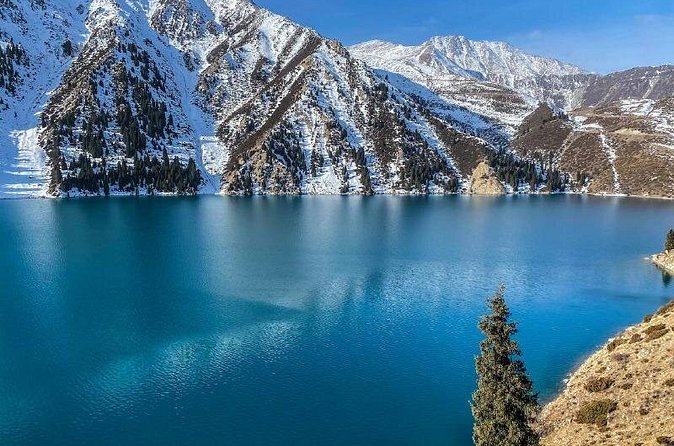 Big Almaty Lake tour by hiking - Guides who keep the pace human