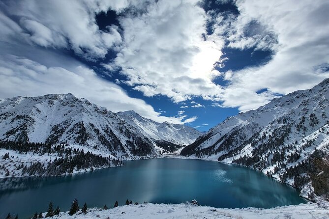 Big Almaty Lake tour private or group by car or hiking - Two ways to reach the lake