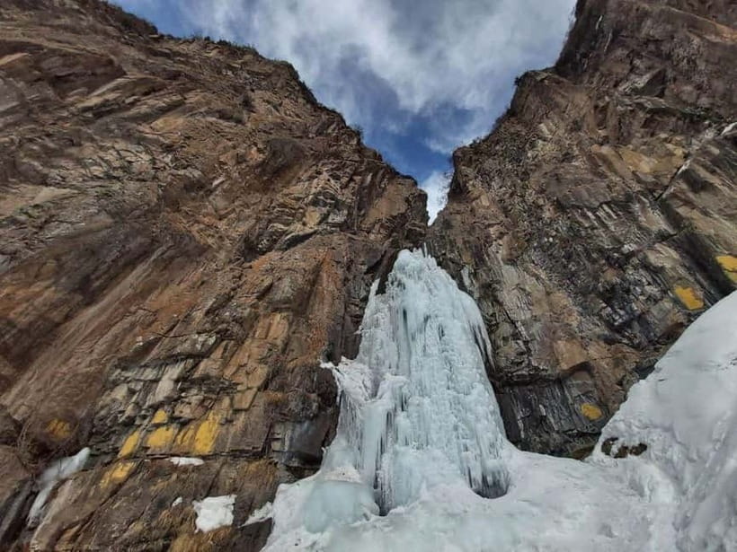 "Butakovka Waterfall" - a half day tour - A waterfall escape close to Almaty