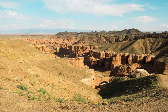 Charyn Canyon - a Place where time stood still... - The Valley of Castles from above and below
