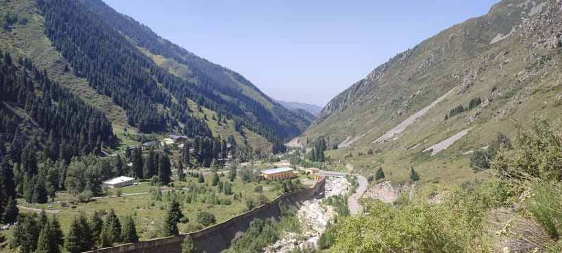 Hiking to the magical Big Almaty Lake - Choosing between the paved road and pipeline route