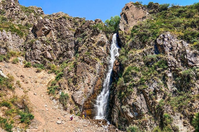 Issyk lake half - day tour - Who will enjoy this half-day outing?