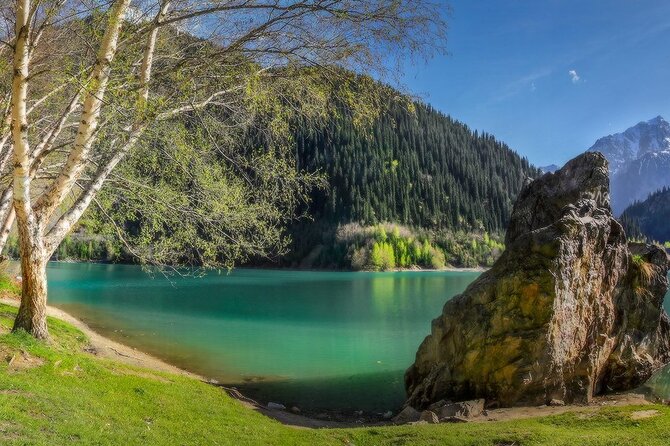Lake Issyk with Turgen (Bear) Waterfall tour - What to wear and carry for the waterfall
