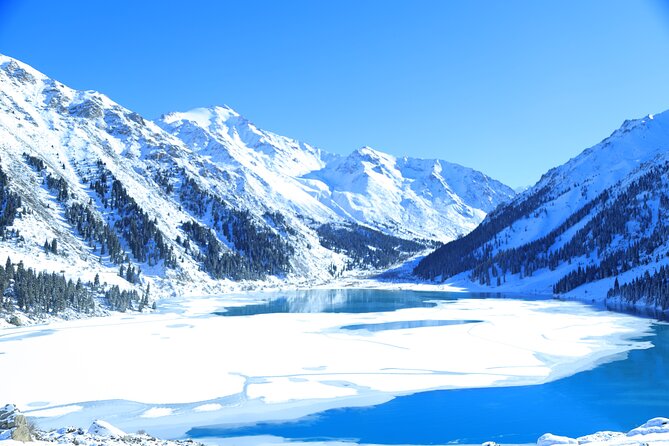 Private Big Almaty Lake Hiking Tour with alternatgive Pipeline - Ayusai Gorge and the three bear sculptures