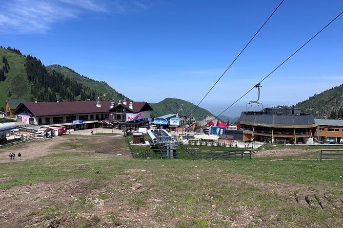 Private: Shymbulak, Medeu, Koktobe, Cathedral, 28's park, Bazar - Medeu at 1,691 meters: a quick mountain introduction