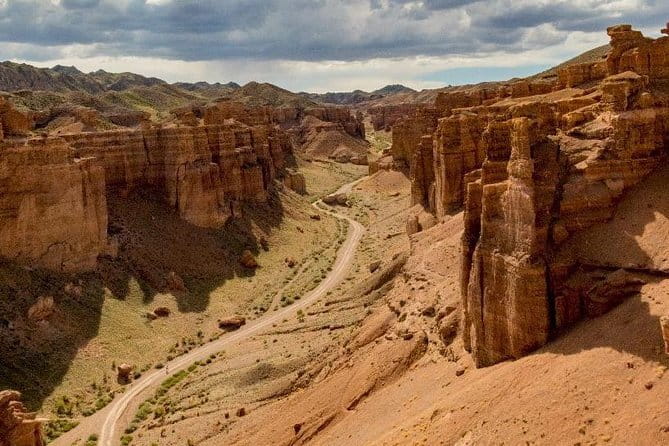 Private Tour to Charyn Canyons - The long road from Almaty to Charyn Canyon