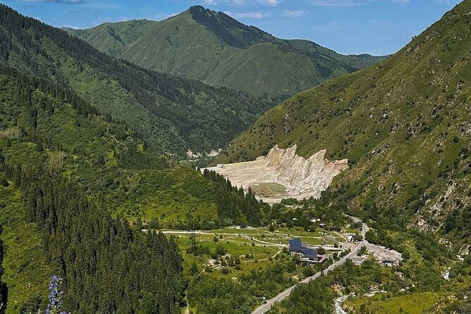 Shymbulak to Bogbanovisch Glacier and Oktabriskaya Hike - Gear supplied for a safer mountain day